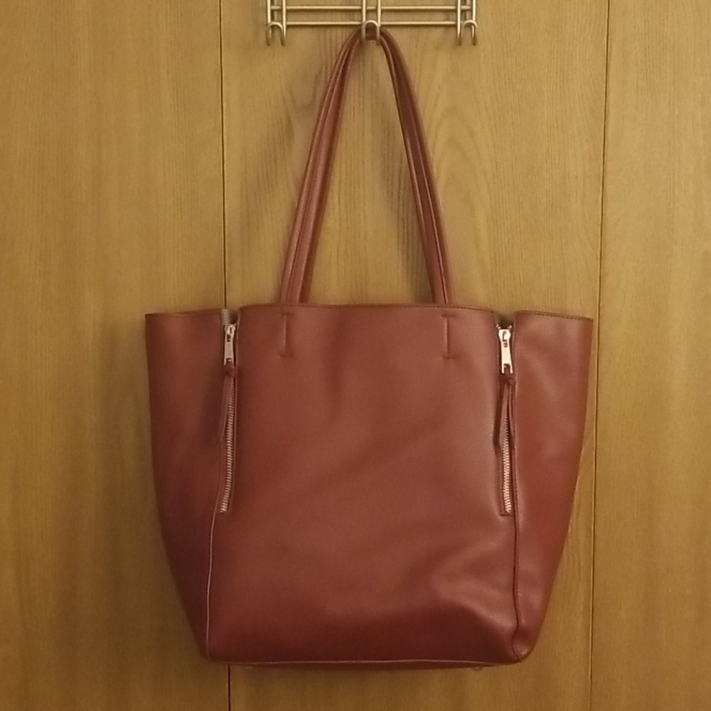 EUC Charming Charlie Maroon Bag-in-Bag
